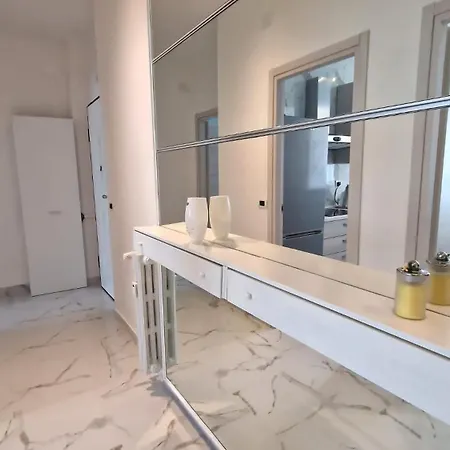 Felicia'S Apartment Milan Exterior photo